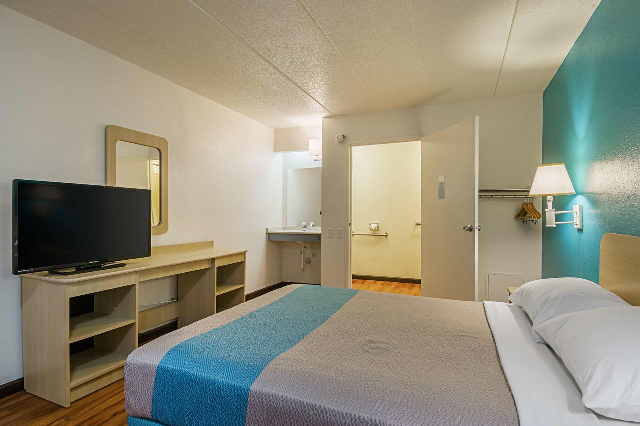 Motel 6-Knoxville, Tn - North Экстерьер фото