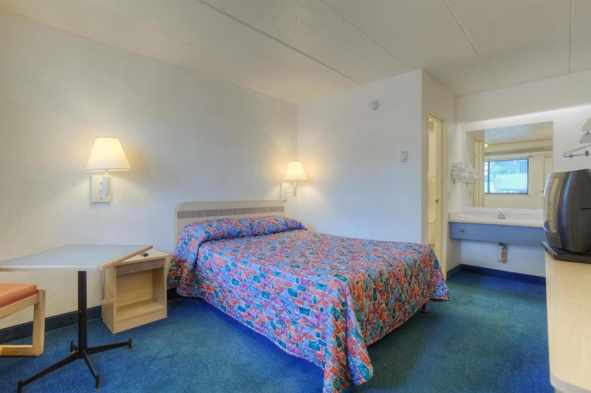 Motel 6-Knoxville, Tn - North Экстерьер фото