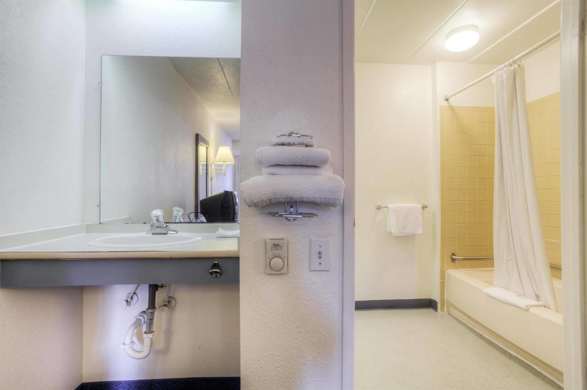 Motel 6-Knoxville, Tn - North Экстерьер фото