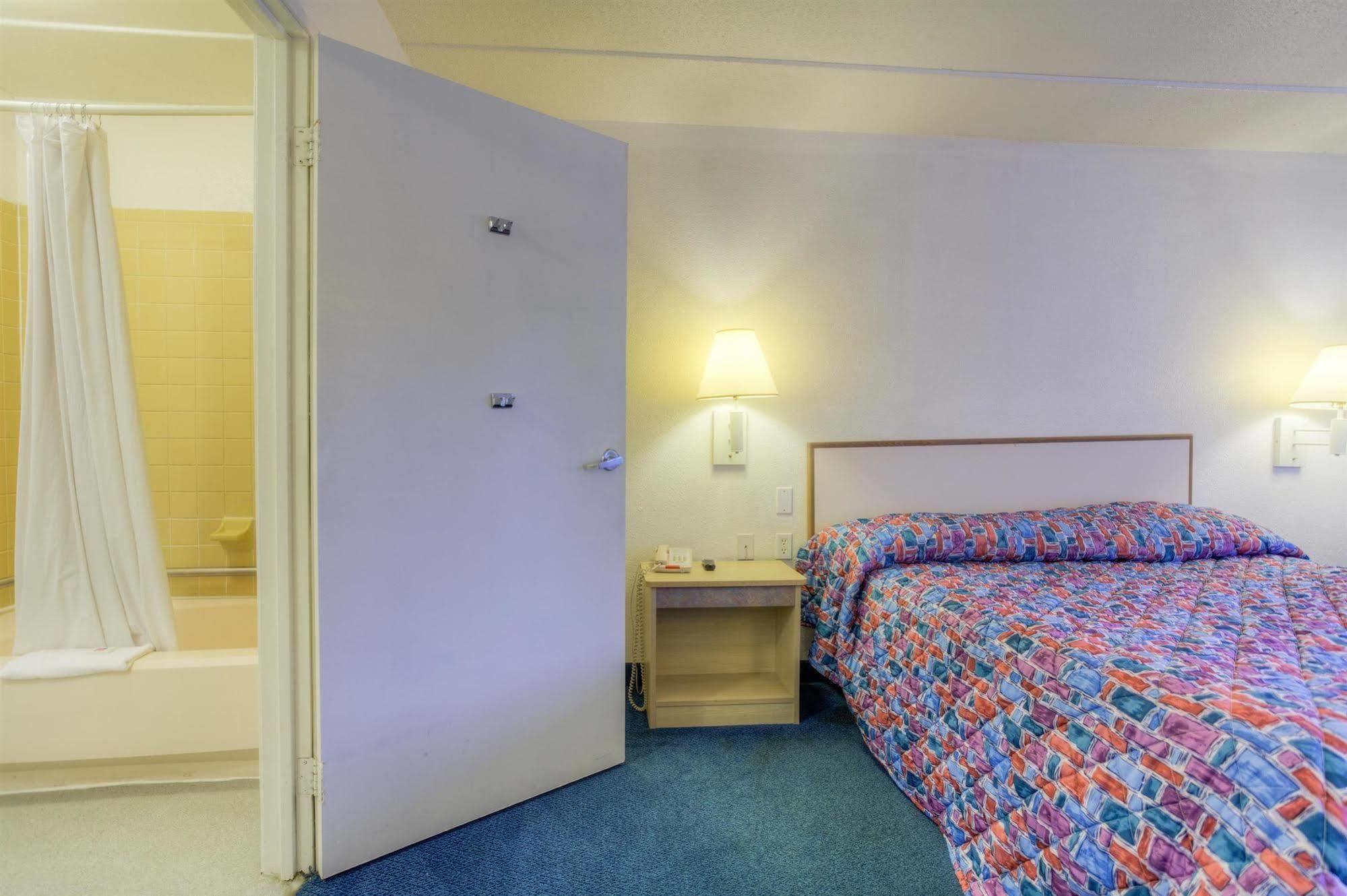 Motel 6-Knoxville, Tn - North Экстерьер фото