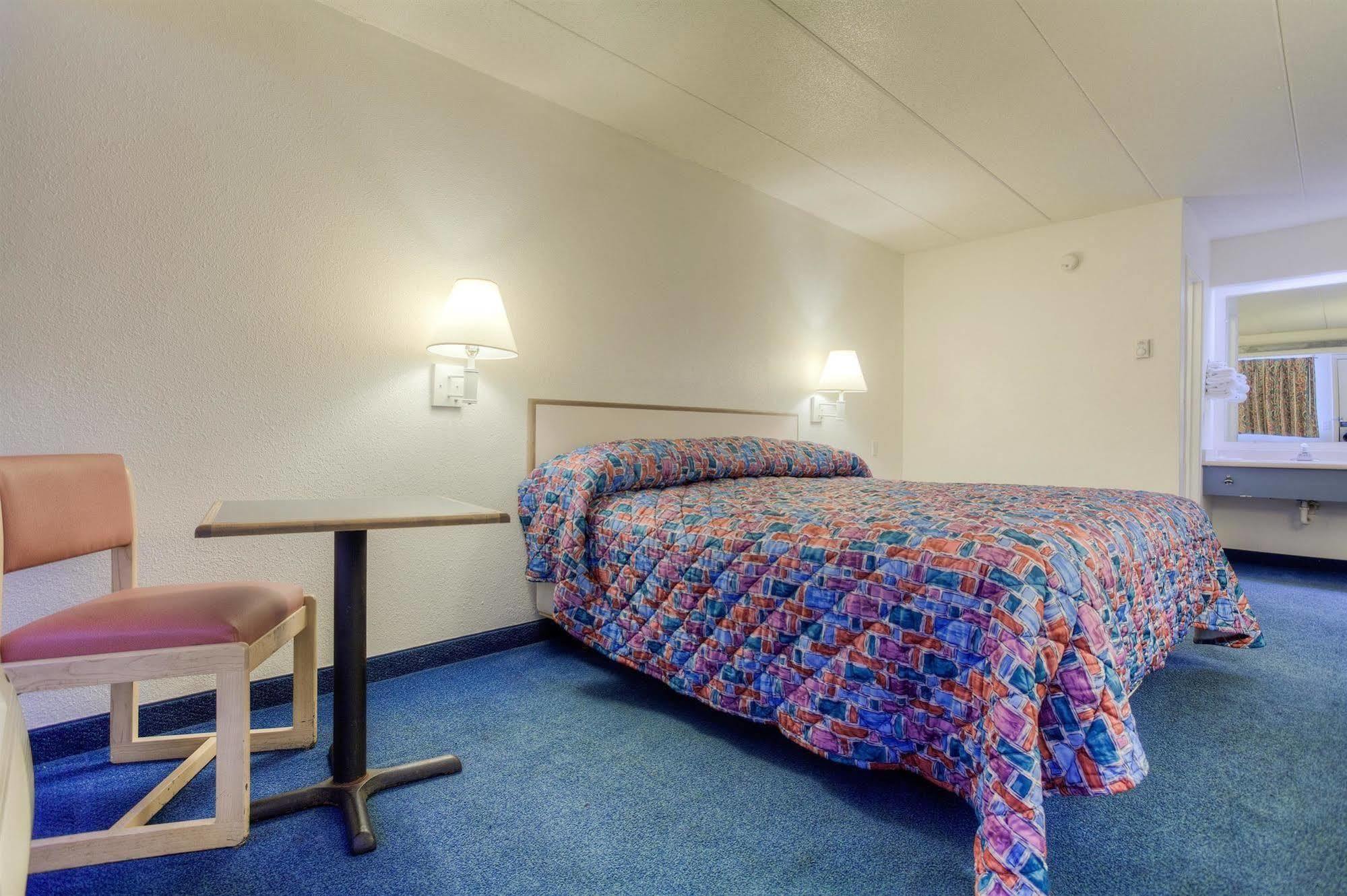 Motel 6-Knoxville, Tn - North Экстерьер фото